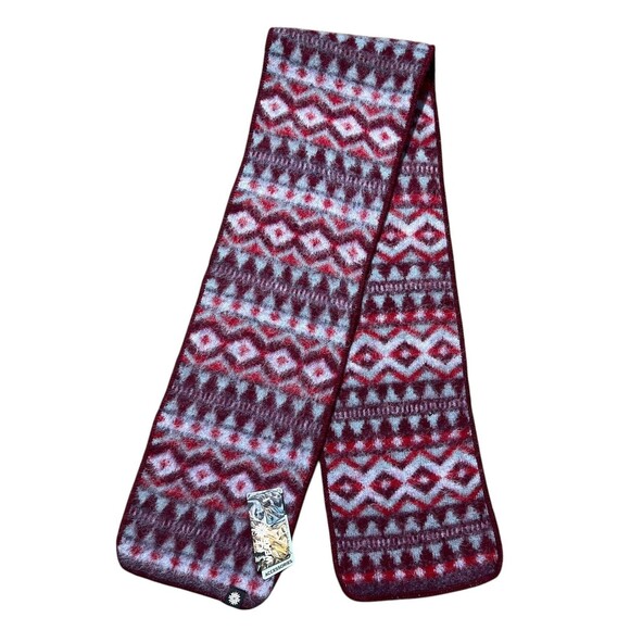 NWT ICEWEAR Scarf Nordic Fair Isle Pure New Wool Red Grey Made in Iceland - Picture 1 of 8